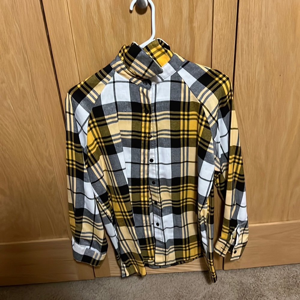 Yellow and black flannel